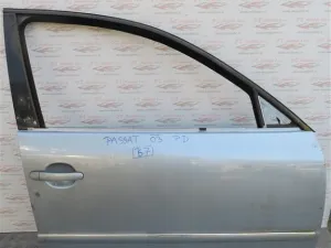 VW PASSAT L.03, PREDNJA DESNA VRATA