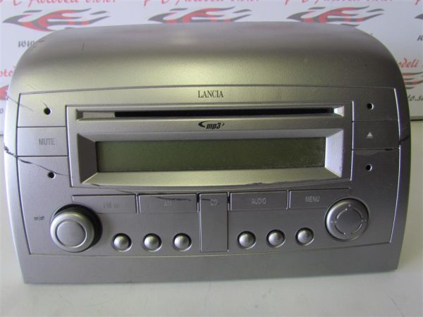 LANCIA YPSILON L.05, RADIO IN NAVIGACIJA