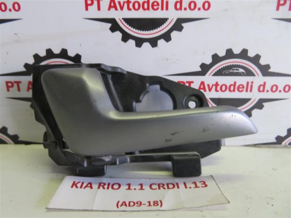 KIA RIO L.13, NOTRANJA KLJUKA VRAT, ZADNJA LEVA