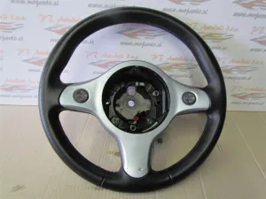 ALFA ROMEO 159, VOLAN USNJEN