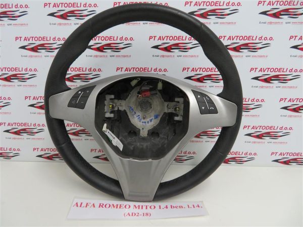 ALFA ROMEO MITO L.14, OBROČ VOLANA  USNJEN