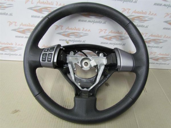 FIAT SEDICI, VOLAN