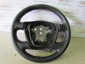 LANCIA YPSILON L.07, VOLAN