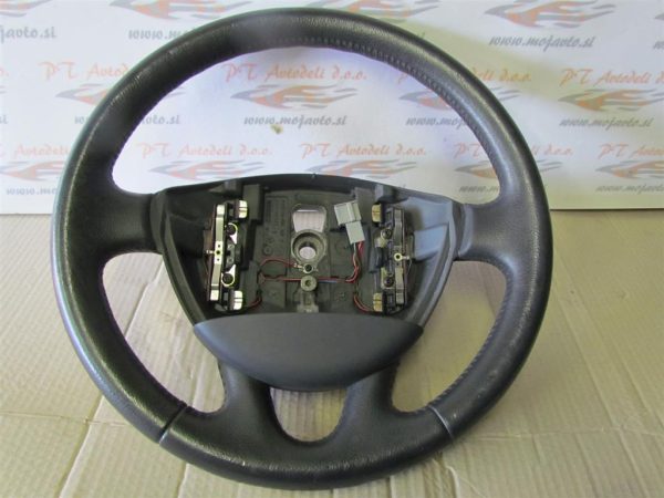 RENAULT ESPACE L.04, VOLAN USNJEN