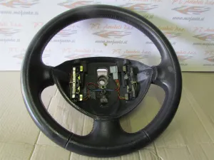 RENAULT LAGUNA L.03, VOLAN  USNJEN