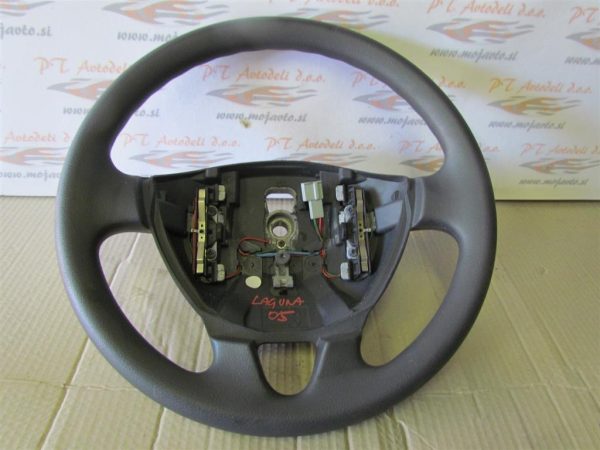 RENAULT LAGUNA L.05, VOLAN