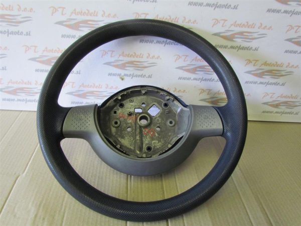 SMART L.00, VOLAN