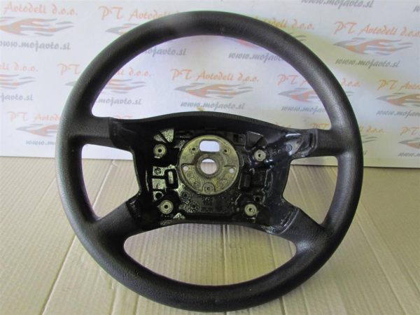 ŠKODA FABIA L.01, VOLAN