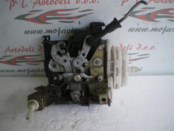 AUDI A6 L.98 KLJUČAVNICE VRAT PREDNJA DESNA - Image 2
