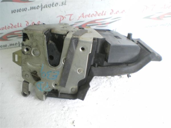 BMW E39 L.00 PREDNJA DESNA KLJUČAVNICE VRAT - Image 2