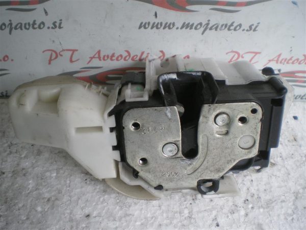 ALFA ROMEO 159 L.08 PREDNJA LEVA KLJUČAVNICA VRAT - Image 2