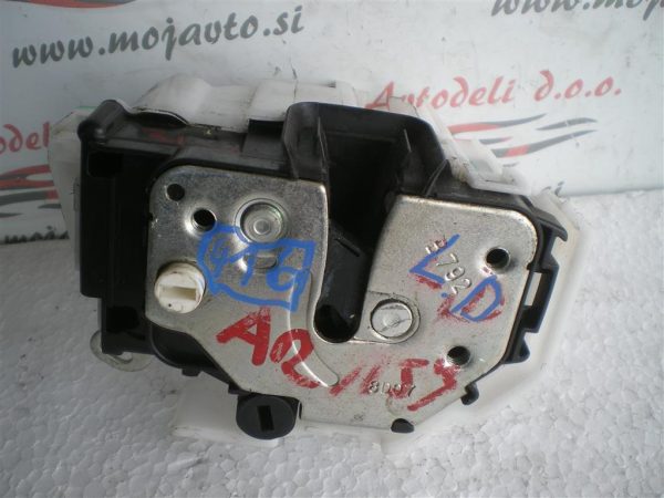 ALFA ROMEO 159 L.08 ZADNJA DESNA KLJUČAVNICA VRAT