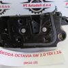 ŠKODA OCTAVIA SW L.16, KLJUČAVNICA VRAT, ZADNJA DESNA - Image 2