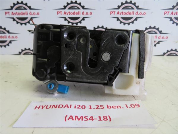 HYUDNAI I20 1.25 BEN. L.09, KLJUČAVNICA VRAT, PREDNJA DESNA - Image 2
