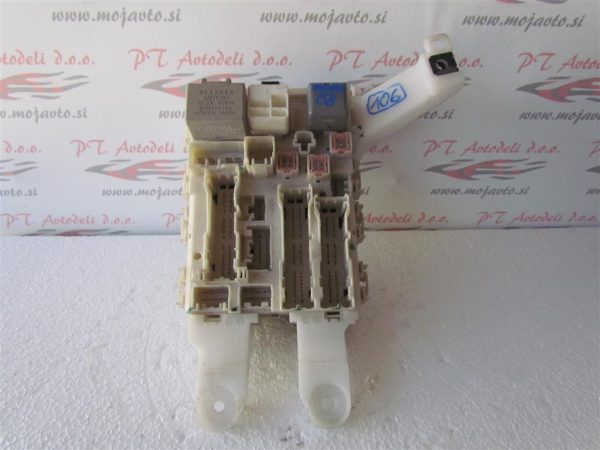 TOYOTA AURIS L.08,VAROVALKE Z ELEKTRONIKO