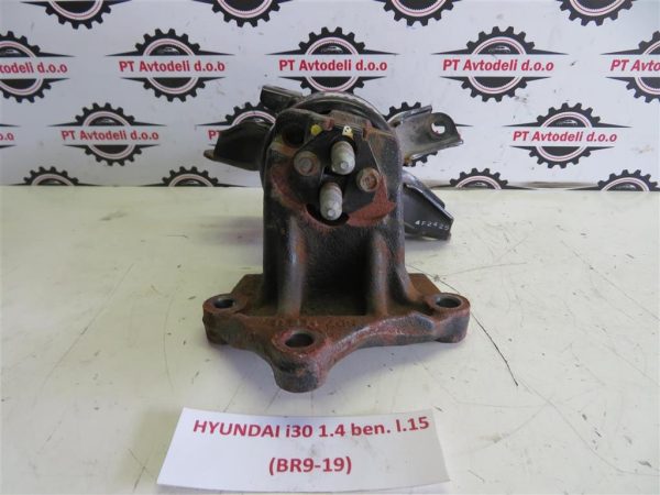 HYUNDAI I30 1.4 BEN. L.15, NOSILEC MOTORJA - Image 3