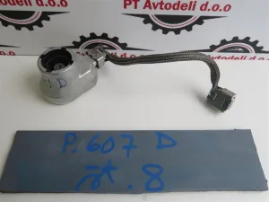 PEUGET 607 D, ELEKTORNIKA XENON LUČI