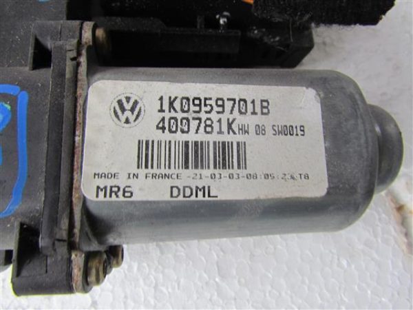 VW TOURAN L.07, MOTORČEK ZA DVIG STEKLA, PREDNJI LEVI - Image 2