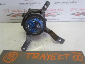 HYUNDAI TRAJET L.00, PREDNJA MEGLENKA