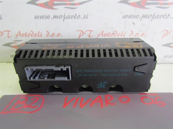 OPEL VIVARO L.06, DISPLEJ ZA RADIO - Image 2