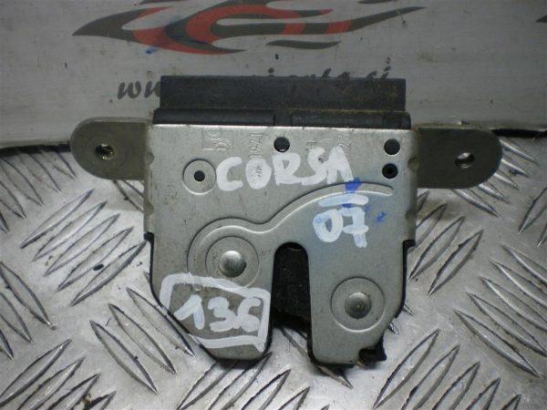 OPEL CORSA L.07, KLJUČAVNICA ZADNJE HAVBE