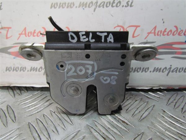 LANCIA DELTA L.08, KLJUČAVNICA ZADNJE HAVBE