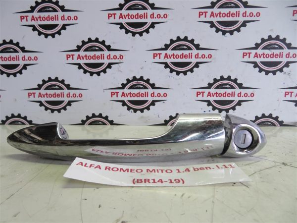 ALFA ROMEO MITO L.11, ZUNANJA KLJUKA VRAT, PREDNJA LEVA