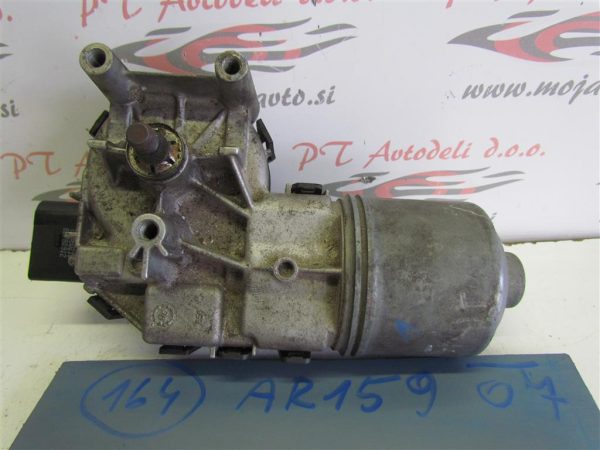 ALFA ROMEO 159 L.07, MOTORČEK PREDNJEGA BRISALCA
