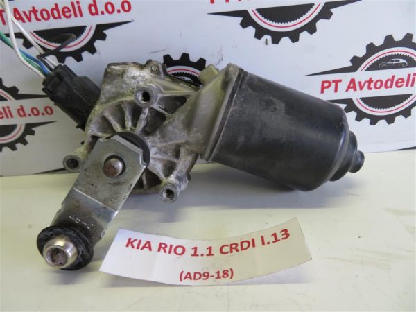 KIA RIO 1.1 CRDI L.13, MOTORČEK PREDNJEGA BRISALCA