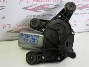 ALFA ROMEO GIULIETTA L.10, ZADNJI MOTORČEK BRISALCA