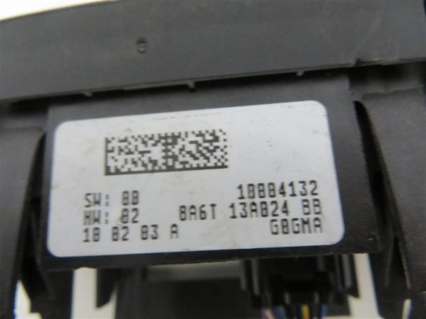 FORD FIESTA L.10, STIKALA ZA PRIŽIG LUČI - Image 3