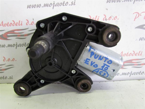 FIAT PUNTO EVO L.10, MOTORČEK ZADNJEGA BRISALCA