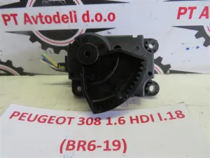 PEUGEOT 308 L.18, MOTORČEK LOPUTE NA PEČKI
