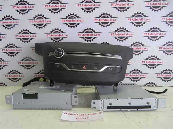 PEUGEOT 308 L.18, RADIO- ORIGINAL