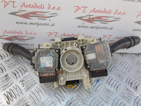 HYUNDAI TRAJET L.03, PODVOLANSKA STIKALA - Image 2