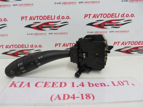 KIA CEED 1.4 BEN. L.08, PODVOLANSKA STIKALA - ROČKA ZA LUČI, LEVA