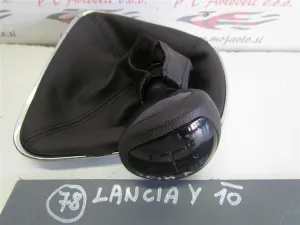 LANCIA YPSILON L.10, BUNKA PRESTAVNE ROČKE