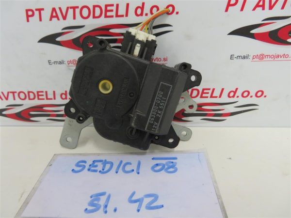 FIAT SEDICI L.08, MOTORČEK LOPUTE NA PEČKI - Image 2