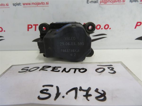 KIA SORENTO L.03, MOTORČEK LOPUTE NA PEČKI - Image 2