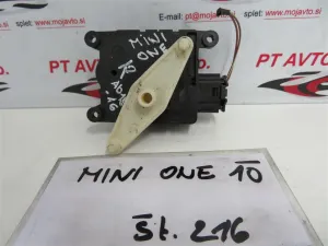 MINI ONE L.10, MOTORČEK LOPUTE NA PEČKI