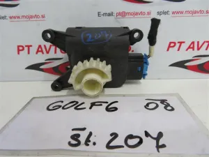 VW GOLF 6 L.08, MOTORČEK LOPUTE NA PEČKI