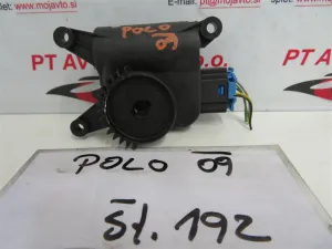 VW POLO L.09, MOTORČEK LOPUTE NA PEČKI