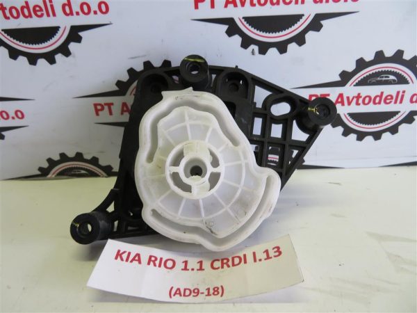 KIA RIO 1.1 CRDI L.13, MOTORČEK LOPUTE NA PEČKI