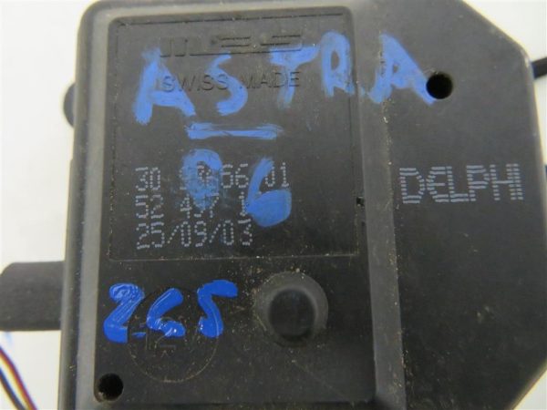 OPEL ASTRA L.06, MOTORČEK LOPUTE NA PEČKI - Image 3