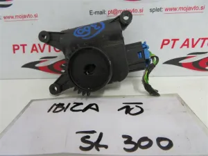 SEAT IBIZA L.10, MOTORČEK LOPUTE NA PEČKI