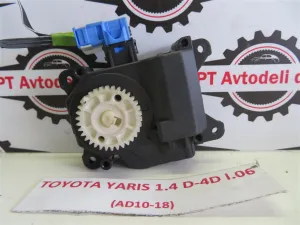 TOYOTA YARIS D-4D L.06, MOTORČEK LOPUTE NA PEČKI