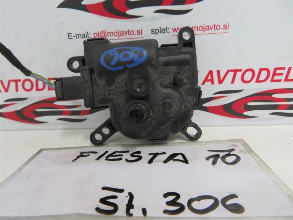 FORD FIESTA L.10, MOTORČEK LOPUTE NA PEČKI