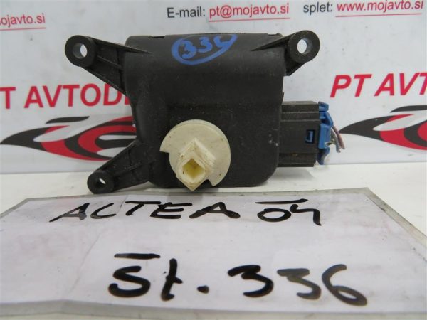 SEAT ALTEA L.04, MOTORČEK LOPUTE NA PEČKI