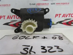 VW GOLF PLUS L.08, MOTORČEK LOPUTE NA PEČKI