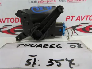 VW TOUAREG L.08, MOTORČEK LOPUTE NA PEČKI
